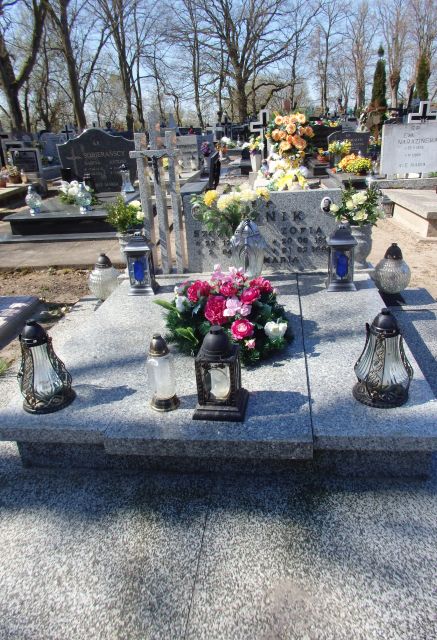 Grób SZCZEPAN KUŹNIK