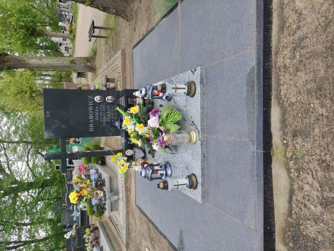 Grób HELENA KOWALSKA