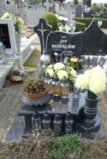 Grób JAN KOWALÓW