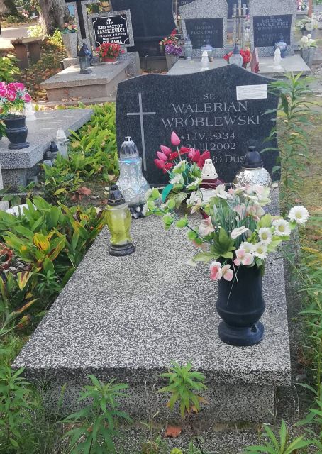 Walerian WRÓBLEWSKI 1934 Karlino - Grobonet - Wyszukiwarka osób pochowanych
