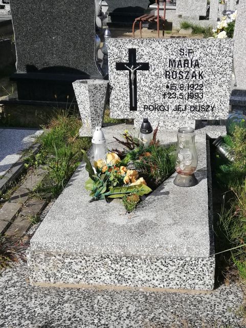 Grób MARIA ROSZAK